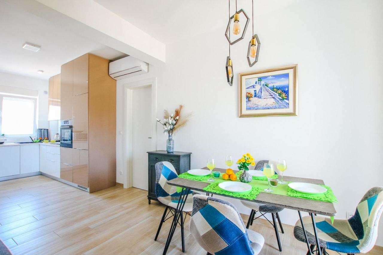 Apartman Gaby Trogir Exterior photo